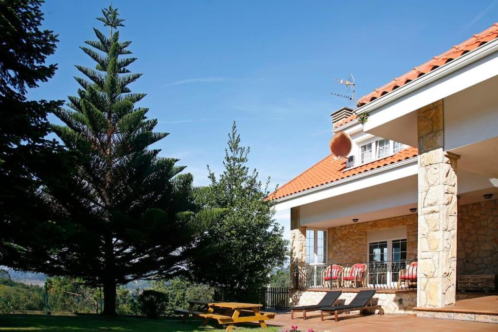 Chalet Con Magnificas Vistas Al Mar Perlora Kültér fotó